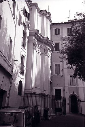 Santa Maria della Quercia: façade